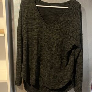 Long cozy loose T-shirt style.   Green and black speckled pattern